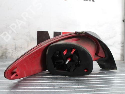 Right taillight PEUGEOT 206+ (2L_, 2M_) 1.4 HDi eco 70 | BP23691276C35 