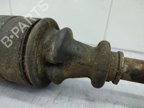 Used Right front driveshaft Right front driveshaft PEUGEOT 305 II (581M) 1.6 (90 hp) 23709249 23709249
