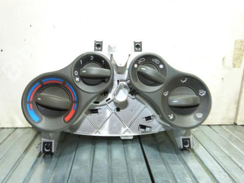 Used Climate control FIAT PANDA (169_) 1.1 (169.AXA1A) (54 hp) 23686913