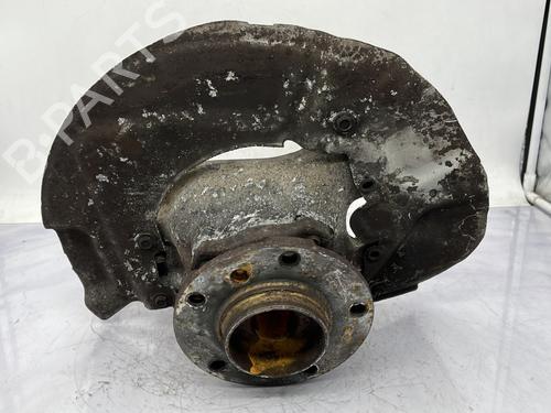 Used Right front steering knuckle BMW 5 (E60) 525 d (177 hp) 32230286