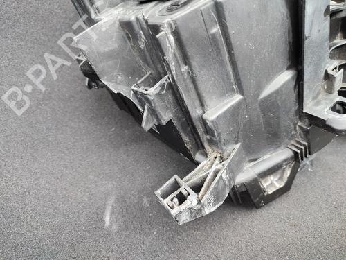 Left headlight BMW 3 Touring (E46) 330 xd | BP23692426C28 