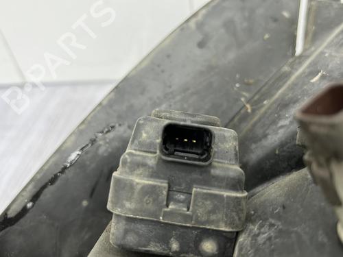 Right headlight CITROËN XSARA PICASSO (N68) 2.0 HDi | BP23674567C29 