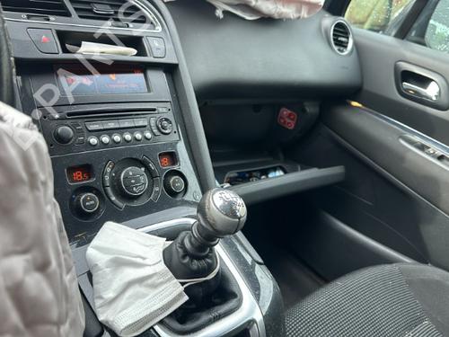 Middle console PEUGEOT 5008 (0U_, 0E_) 2.0 HDi 150 / BlueHDi 150 | BP23683373I22 - Image 23
