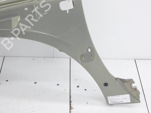 Forskærm venstre Forskærm venstre RENAULT SCÉNIC I MPV (JA0/1_, FA0_) 1.9 dCi RX4 (102 hp) 23687432 23687432