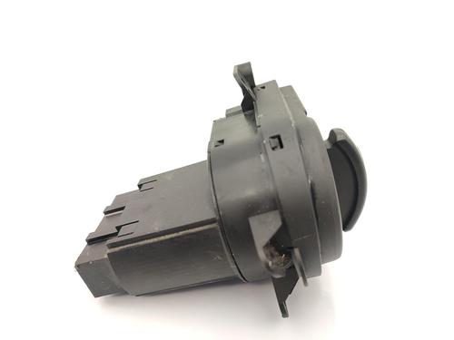 Used Headlight switch FORD FIESTA V (JH_, JD_) 1.3 (69 hp) 23677216
