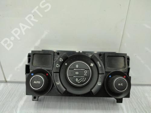 Used Climate control PEUGEOT 5008 (0U_, 0E_) 2.0 HDi (163 hp) 23709307
