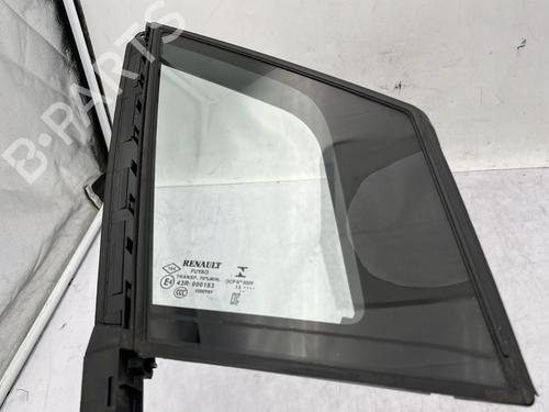 front-right-quarter-glass-renault-captur-i-j5_-h5_-2013-33180532 main image