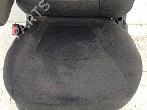 Used Left front seat Left front seat HYUNDAI H-1 / STAREX Bus (A1) 2.5 TCi (101 hp) 32187674 32187674