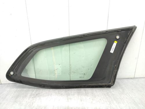 Rear left quarter glass PEUGEOT 308 SW II (LC_, LJ_, LR_, LX_, L4_) 1.2 THP 130 | BP23739715C93