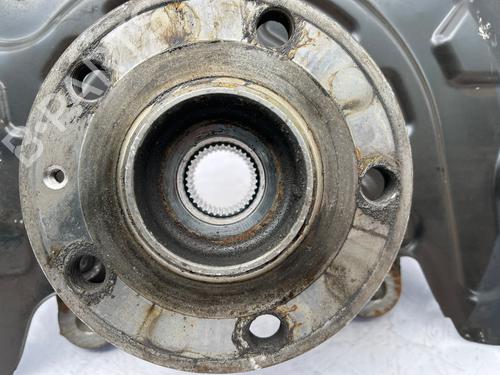 Used Right front steering knuckle Right front steering knuckle VW GOLF VII Variant (BA5, BV5) 1.6 TDI (115 hp) 34217177 34217177