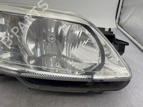 Used Right headlight Right headlight CITROËN C4 I (LC_) 1.6 HDi (90 hp) 39660368 39660368
