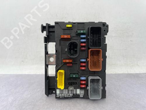 Used Fuse box Fuse box PEUGEOT 207 (WA_, WC_) 1.4 HDi (68 hp) 40504313 40504313