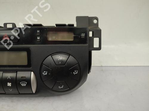 climate-control-toyota-rav-4-ii-_a2_-2000-2001-2002-2003-2004-2005-23729877 main image