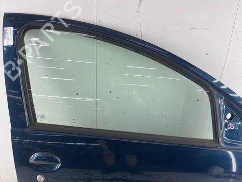 Used Right front door Right front door 37230487 37230487