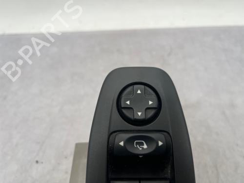 Used Left front window switch Left front window switch PEUGEOT 2008 I (CU_) 1.6 BlueHDi 100 (100 hp) 40040637 40040637