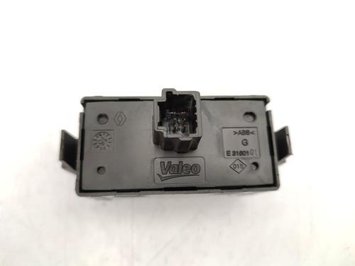 warning-switch-fiat-talento-van-296_-2016-23722130 main image