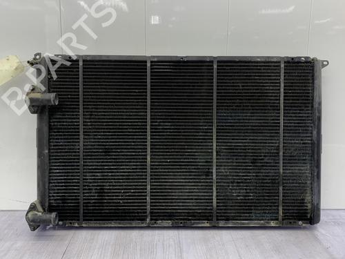 Used Water radiator Water radiator RENAULT MASTER II Van (FD) 2.5 D (FD0A, FD0E, FD2E, FD3E) (80 hp) 23674207 23674207