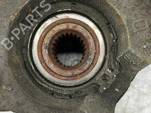 Used Right front steering knuckle RENAULT CLIO III (BR0/1, CR0/1) 1.2 16V (BR02, BR0J, BR11, CR02, CR0J, CR11) (75 hp) 23703364