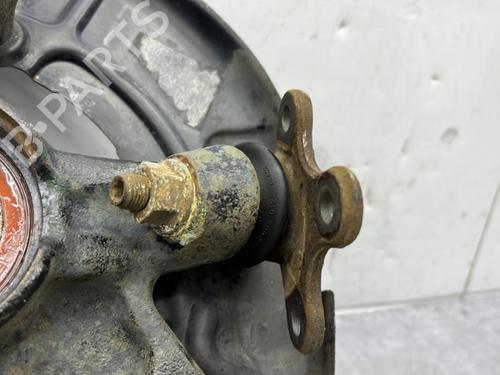 Left front steering knuckle VW POLO III (6N1) 60 1.4 | BP23757451M25