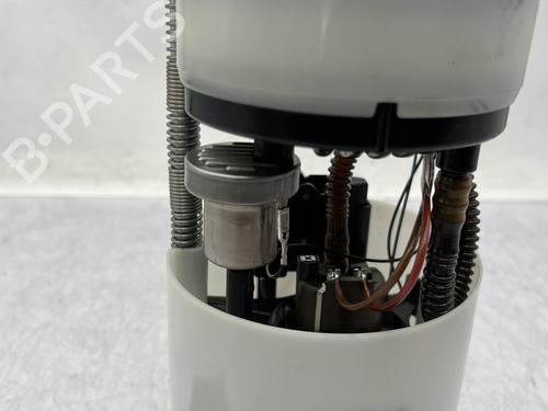 Used Fuel pump Fuel pump FIAT 500 (312_) 1.2 (312AXA1A) (69 hp) 33631053 33631053