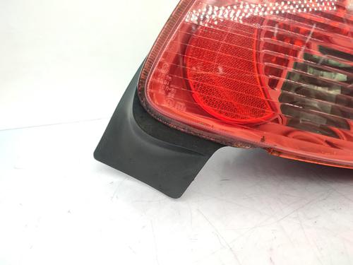 Højre baglygte PEUGEOT 206 Hatchback (2A/C) 1.1 i | BP23677029C35 