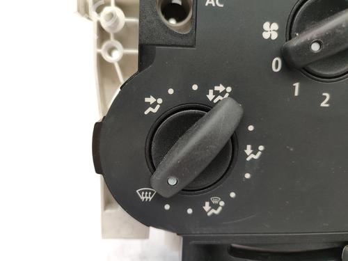 Climate control DACIA LOGAN (LS_) 1.4 (LS0A, LS0C, LS0E, LS0G) | BP23730565I5  - Image 5