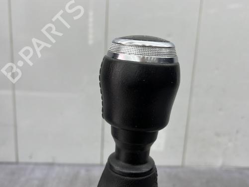 Gear lever RENAULT CLIO V (B7_) 1.0 TCe 100 (B7MT) | BP23752998M90 