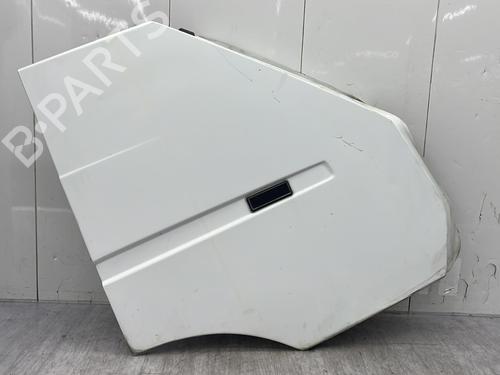 Used Right front fenders RENAULT TRAFIC Van (T_, P_, V_) 2.1 D (64 hp) 27338223