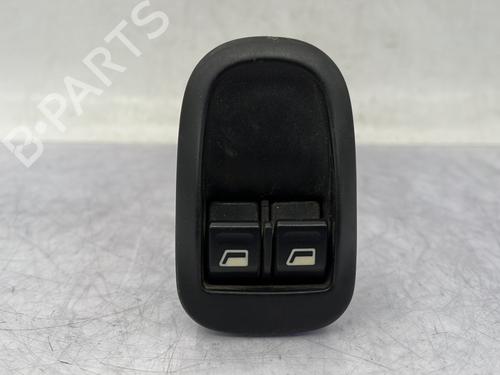 Used Left front window switch PEUGEOT 306 Hatchback (7A, 7C, N3, N5) 1.9 D (69 hp) 31117541