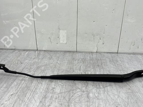 Used Front windshield wiper arm PEUGEOT 208 II (UB_, UP_, UW_, UJ_) e-208 (136 hp) 23760481
