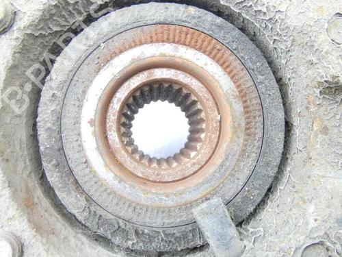 Used Right front steering knuckle ALFA ROMEO 147 (937_) 1.9 JTD 16V (937.AXG1B, 937.BXG1B) (140 hp) 23685871