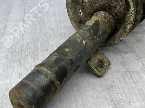 Used Left front shock absorber Left front shock absorber CITROËN ZX (N2) 1.4 i (75 hp) 23673790 23673790