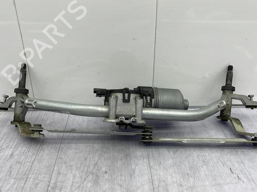 Used Front wiper motor Front wiper motor PEUGEOT 208 I (CA_, CC_) 1.4 HDi (68 hp) 23705232 23705232