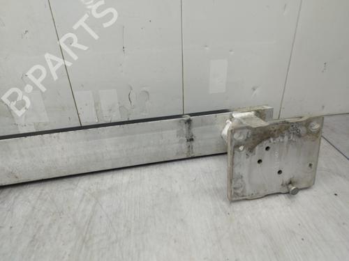 front-bumper-reinforcement-peugeot-307-break-3e-2002-2003-2004-2005-2006-2007-2008-2009-26892795 main image