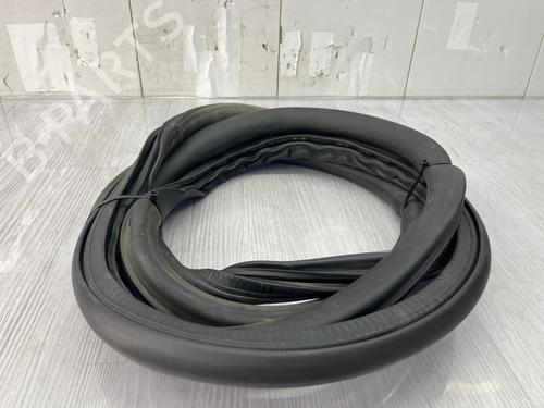 rubber-door-seal-peugeot-expert-van-v_-2016-38056943 main image