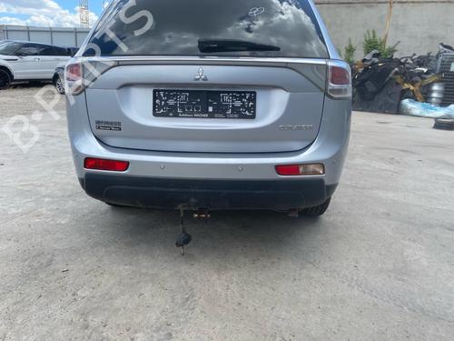 Høyre baklys Høyre baklys MITSUBISHI OUTLANDER III (GG_W, GF_W, ZJ, ZL, ZK) 2.2 Di-D 4WD (GF6W) (150 hp) 36440066 36440066