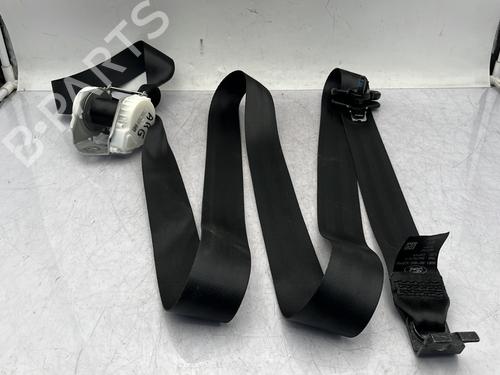 Używane Napinacz pasa bezpieczeństwa tylny lewy FORD C-MAX II (DXA/CB7, DXA/CEU) 1.0 EcoBoost (125 hp) 30046337