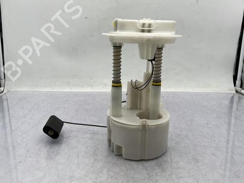 Used Fuel pump Fuel pump NISSAN JUKE (F15) 1.5 dCi (110 hp) 33801024 33801024