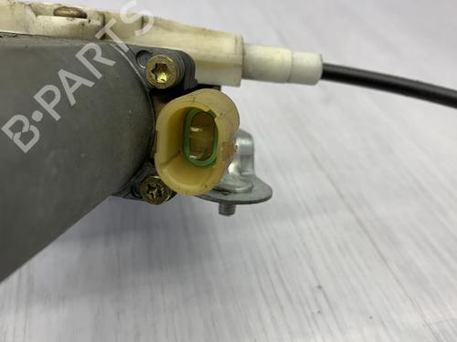 Used Front right window mechanism Front right window mechanism RENAULT MEGANE I Grandtour (KA0/1_) 1.9 D (KA0J, KA0R) (64 hp) 23673678 23673678