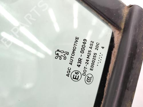 Front left quarter glass PEUGEOT 407 SW (6E_, 6D_) 2.0 HDi 135 | BP23741324C111 