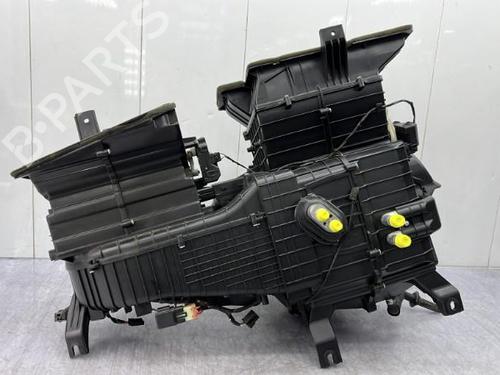 Used Heater matrix box HYUNDAI TUCSON (JM) 2.0 CRDi All-wheel Drive (140 hp) 23751101