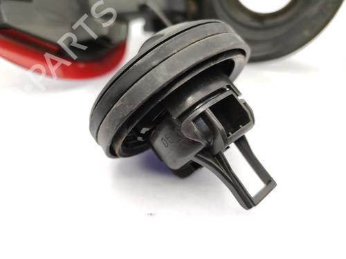 Fuel flap PEUGEOT 308 SW II (LC_, LJ_, LR_, LX_, L4_) 1.2 THP 130 | BP23739718C131