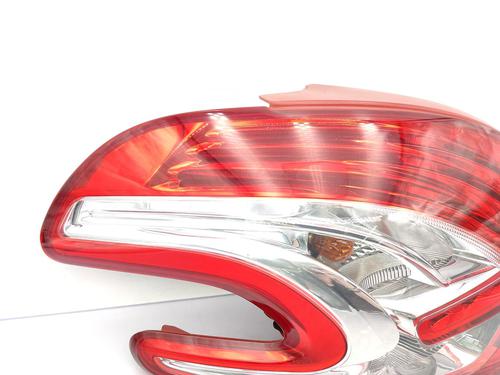 Used Left taillight PEUGEOT 208 I (CA_, CC_) 1.0 VTi (68 hp) 23728511