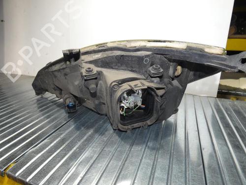 Right headlight FORD FOCUS I Turnier (DNW) 1.6 16V | BP23696542C29 