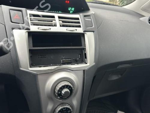 Left front window switch TOYOTA YARIS (_P9_) 1.3 VVT-i (SCP90_, SCP90R) | BP23684508I27  - Image 9