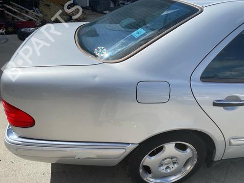 Dashboard MERCEDES-BENZ E-CLASS (W210) E 240 (210.061) | BP36440136C46 - Image 58
