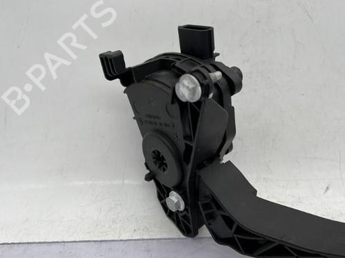 Used Pedal Pedal NISSAN MICRA V (K14) 0.9 IG-T (90 hp) 23753180 23753180