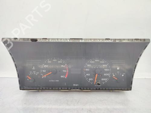Instrument cluster PEUGEOT 405 I (15B) 1.9 | BP23676922C47 