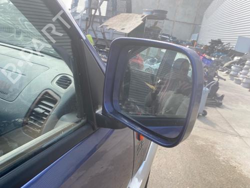Used Right mirror Right mirror 37717141 37717141