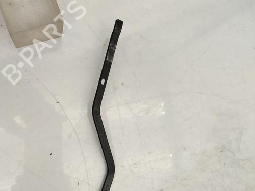 Front windshield wiper arm RENAULT MEGANE IV Hatchback (B9A/M/N_) 1.6 dCi 165 | BP23684052C143 